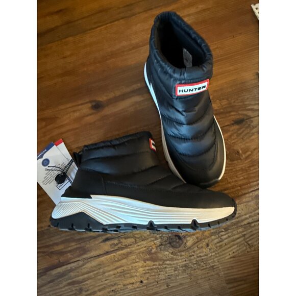 Hunter Shoes - Hunter Anne Waterproof Winter Snow Boot Booties Black Women Size 6 New with Tag